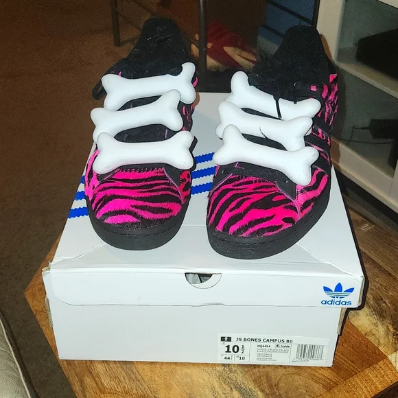 Adidas dog bone shoes outlet